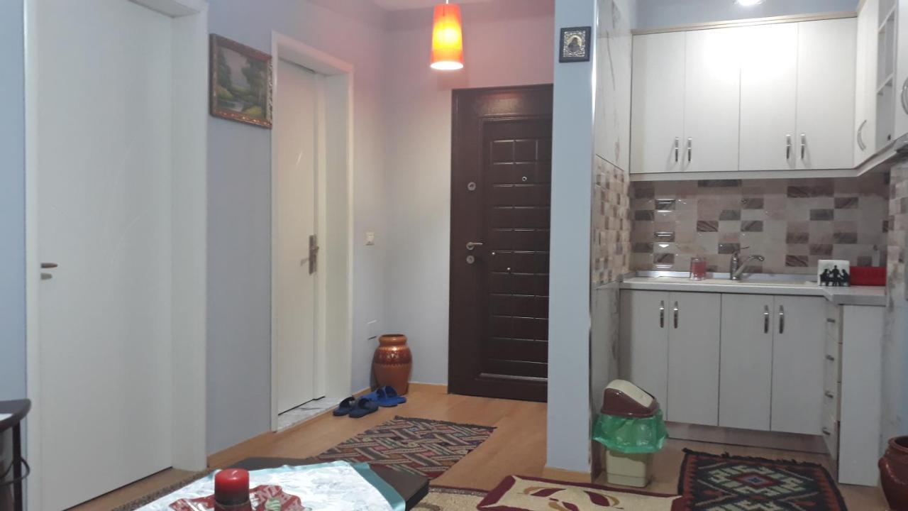 Odise'S Suite Korce Ngoại thất bức ảnh